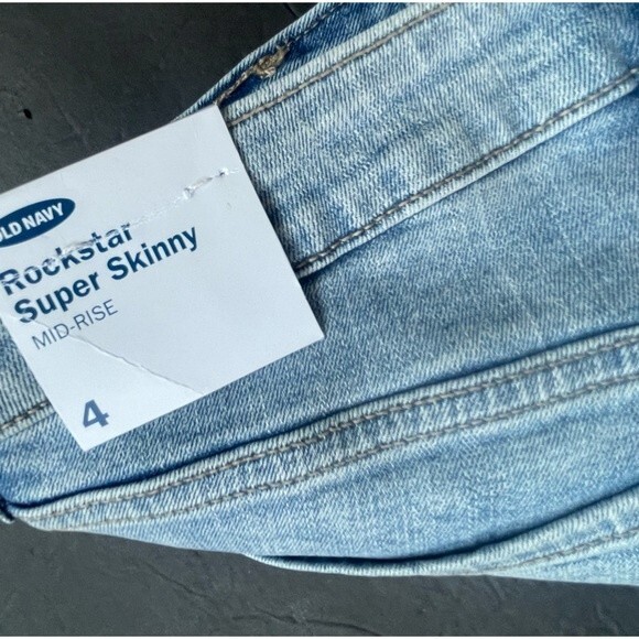 Old Navy Women's Sz 4 MidRise Rockstar Super Skinny Jeans Stretch Light Blue - Picture 10 of 12